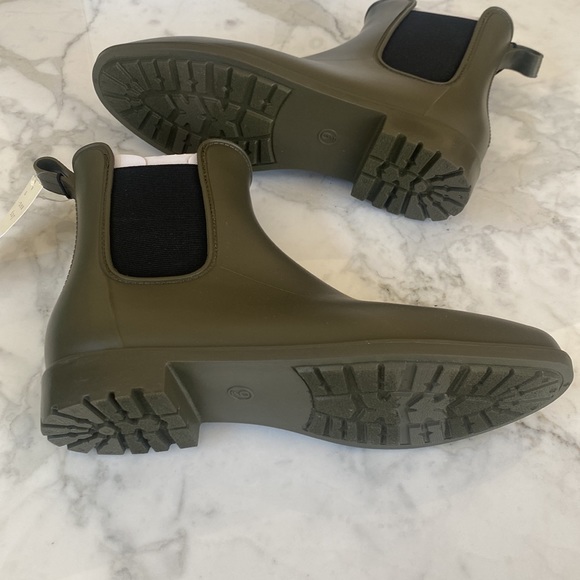 A New Day Chelsea Rain‎ boots Olive Green size 9 - Picture 3 of 6